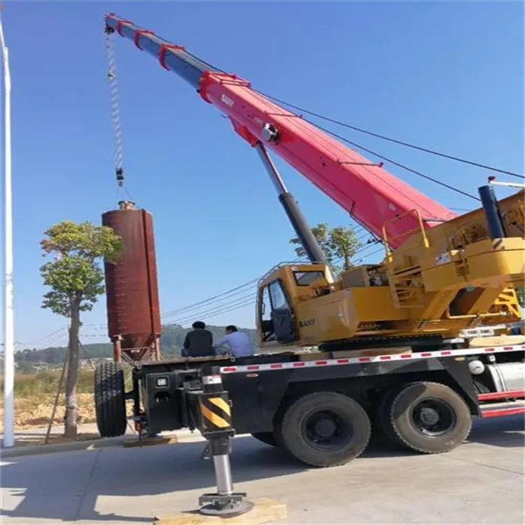 南宫专业吊车租赁多少钱