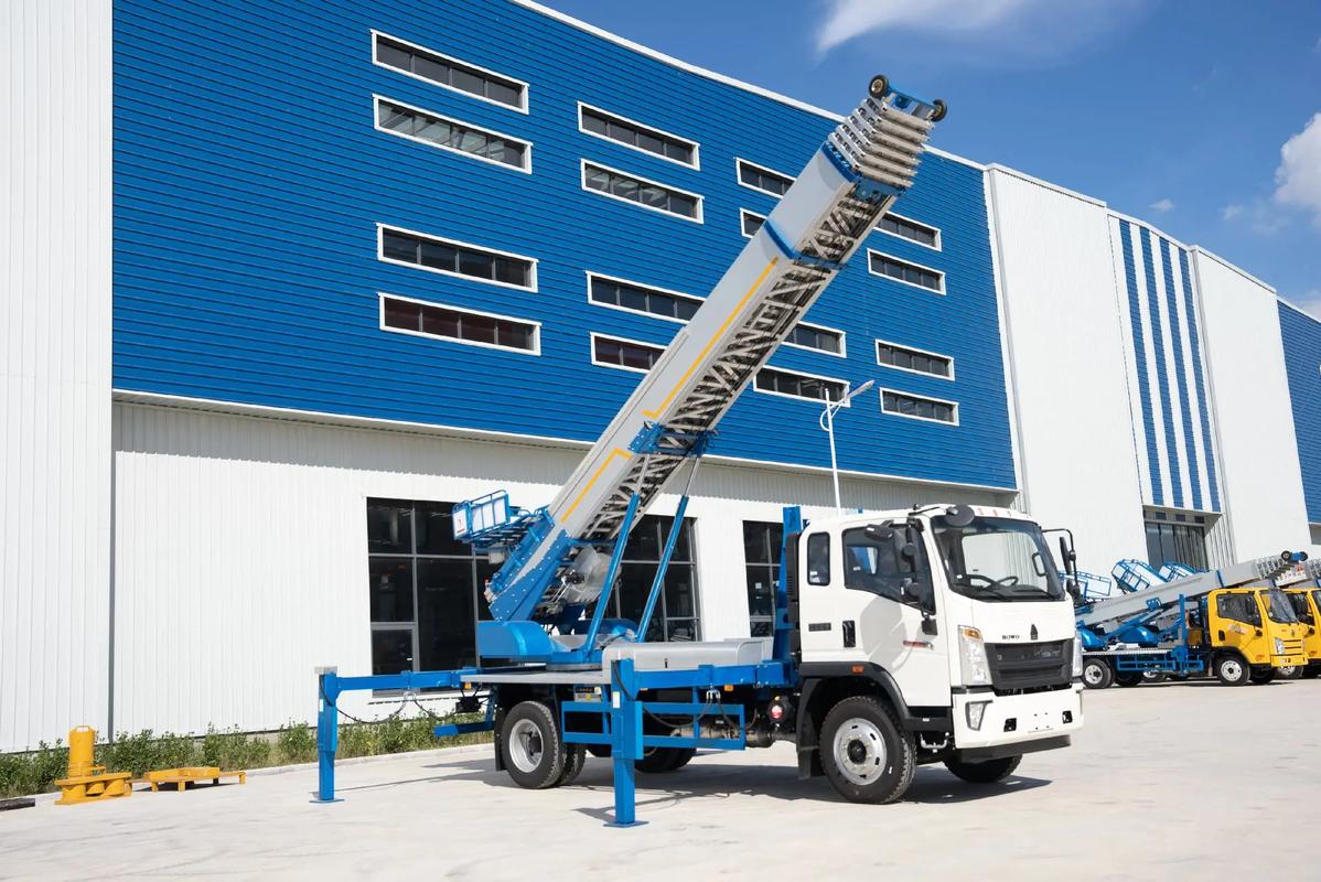南宫小型云梯车上料车租赁多少钱