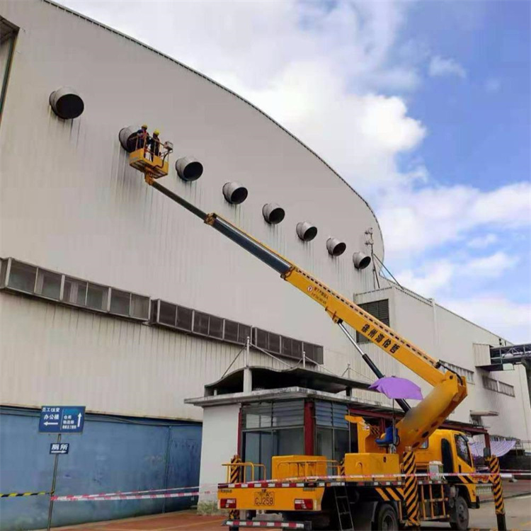 南宫高空作业车出租服务：专业广告牌安装解决方案