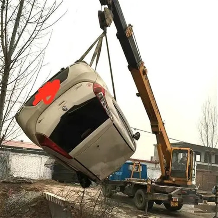 南宫随时待命，吊车24小时道路救援服务全解析